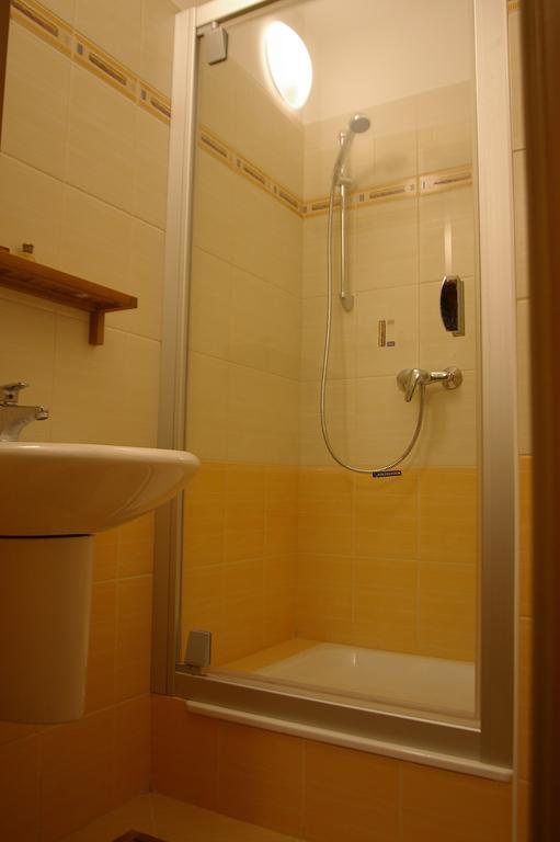 Apartman 302 Oscadnica Rom bilde